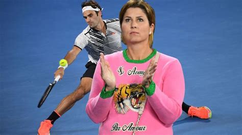 Roger Federer Australian Open final, Mirka pink 